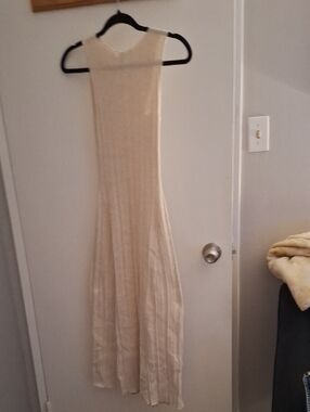 Sleeveless Cream Maxi Dress - Elegant Ribbed Knit